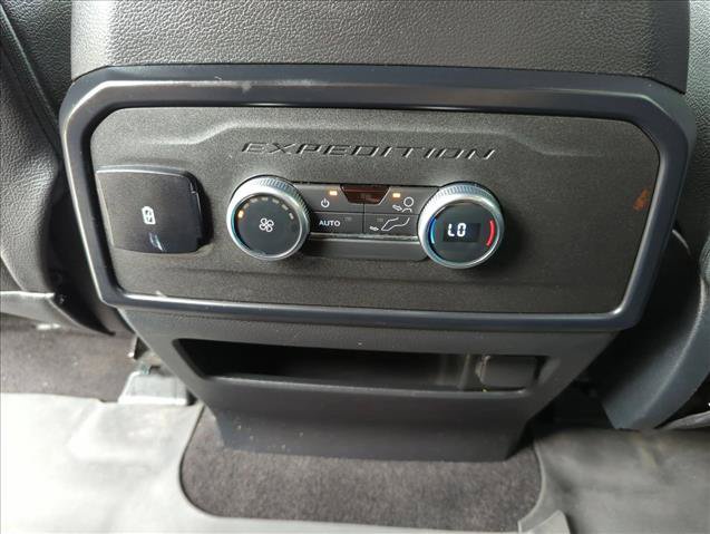 Used 2021 Ford Expedition XL RWD image 16