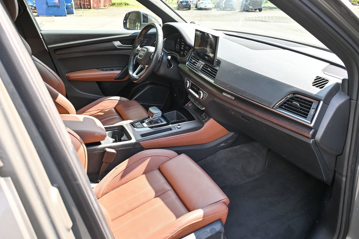 Used 2023 Audi Q5 2.0T Premium Plus AWD/4WD image 11