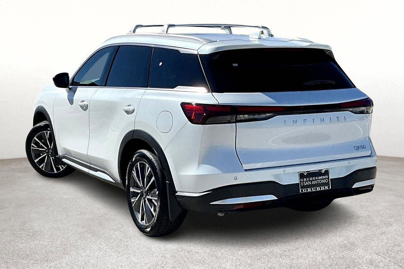 New 2026 INFINITI QX60 Luxe image 5