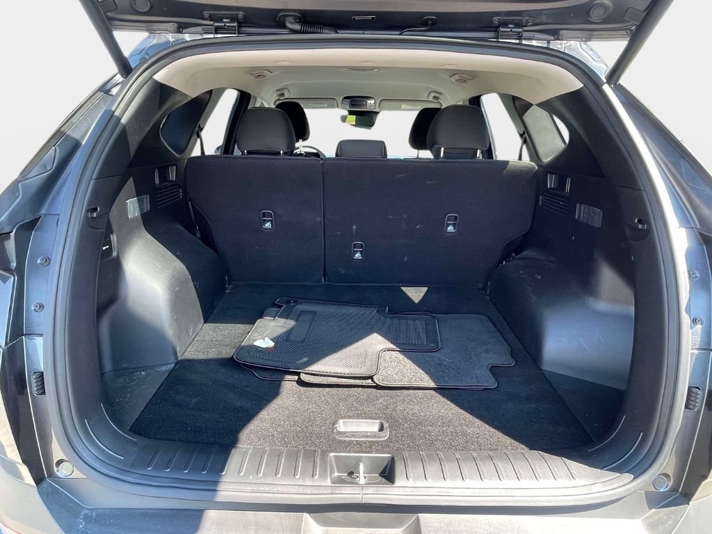 Used 2023 Hyundai Tucson SEL FWD image 9