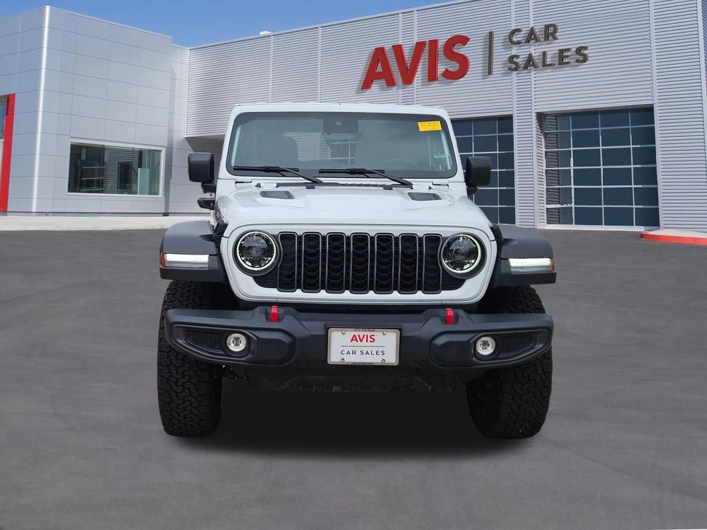 Used 2025 Jeep Wrangler Unlimited Rubicon AWD/4WD image 10
