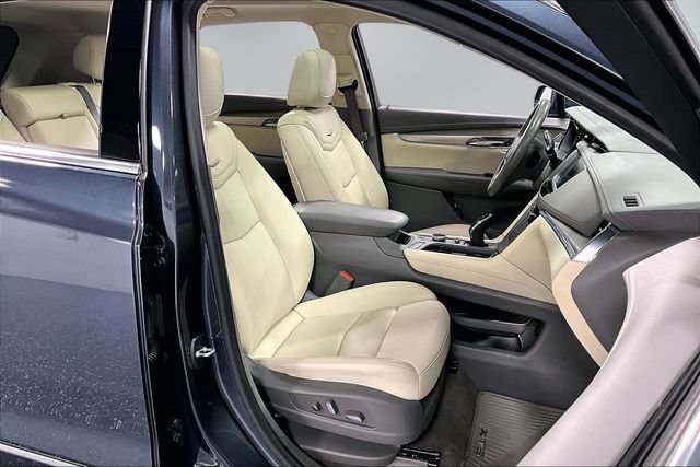 Used 2020 Cadillac XT5 Premium Luxury AWD/4WD image 26