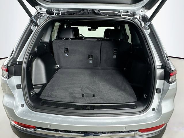 New 2025 Jeep Grand Cherokee Limited image 31