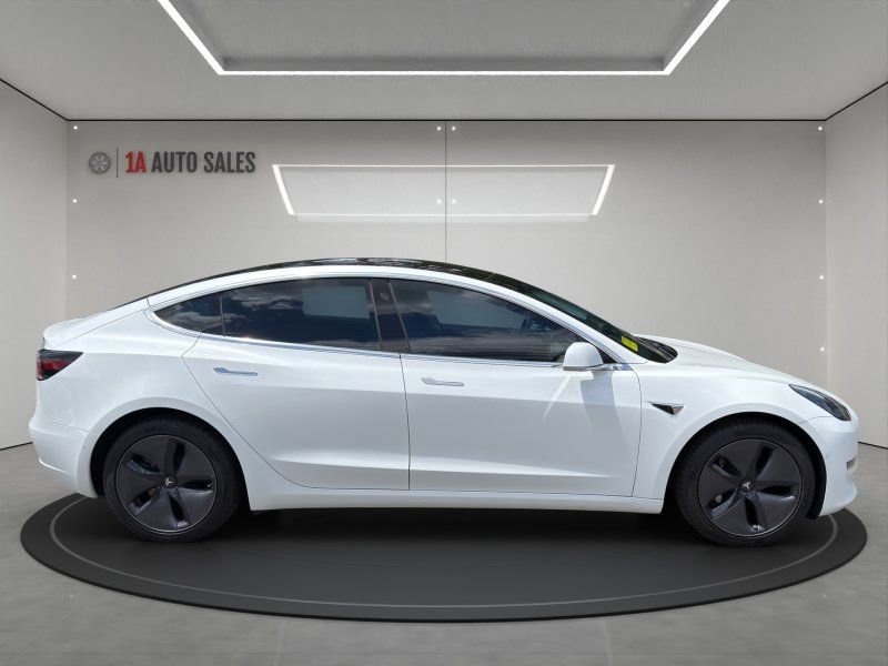 Used 2018 Tesla Model 3 Long Range AWD/4WD image 6