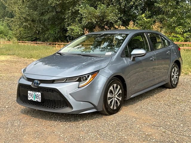Used 2022 Toyota Corolla LE FWD image 4