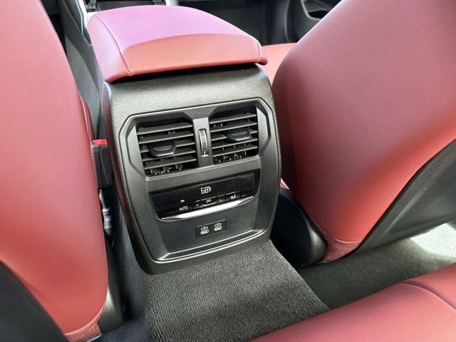 Used 2025 BMW 330i 330i image 14