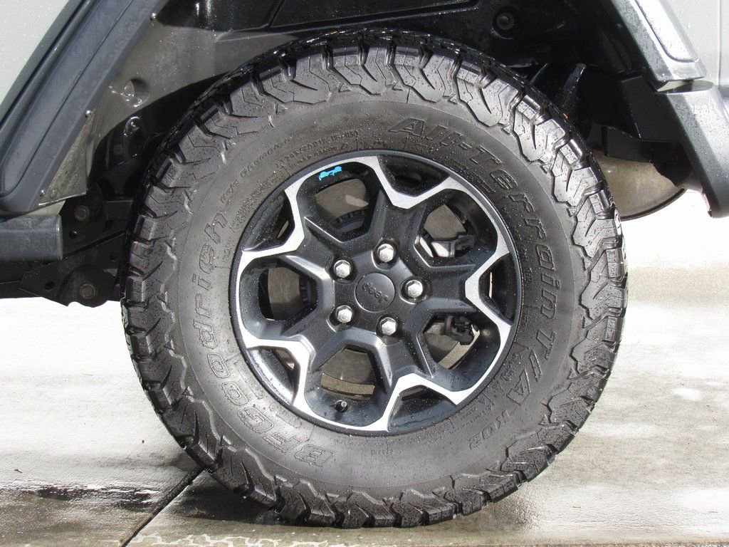 Used 2021 Jeep Wrangler Unlimited Rubicon 4xe w/ Steel Bumper Group image 36