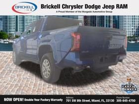 Used 2025 Toyota Tacoma SR5 AWD/4WD image 1