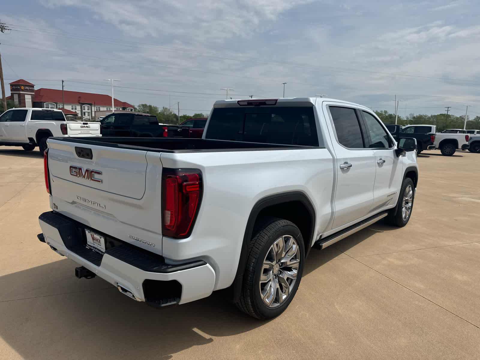 New 2026 GMC Sierra 1500 Denali AWD/4WD image 6