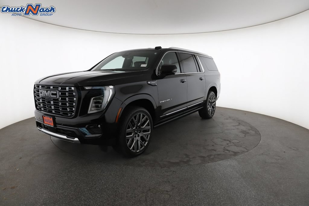 Used 2025 GMC Yukon XL Denali Ultimate AWD/4WD image 5