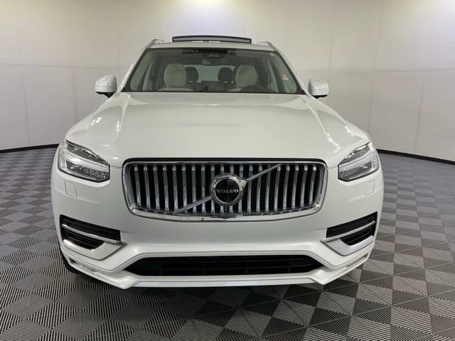 Certified 2023 Volvo XC90 B6 Plus w/ Protection Package Premier AWD/4WD image 2