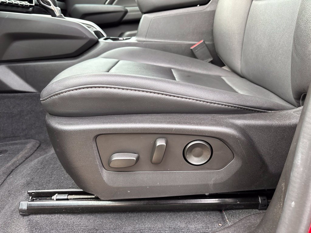 Used 2024 Chevrolet Colorado LT w/ LT Convenience Package III AWD/4WD image 11