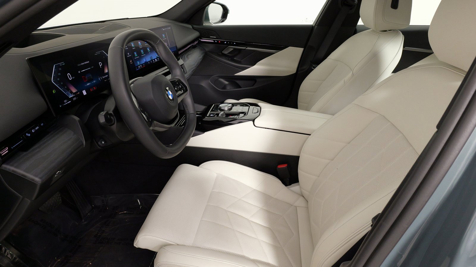 Used 2024 BMW 530i xDrive image 31