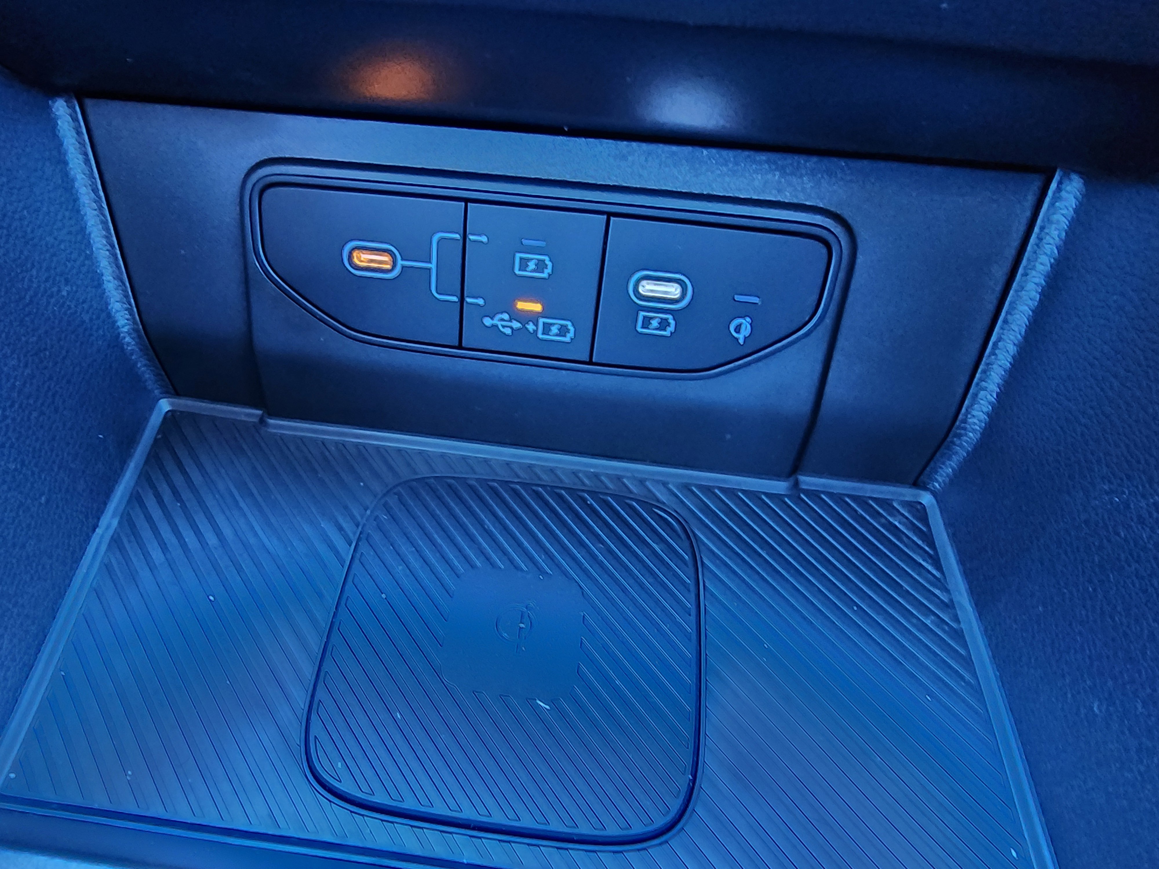 New 2026 Kia Sportage EX image 22