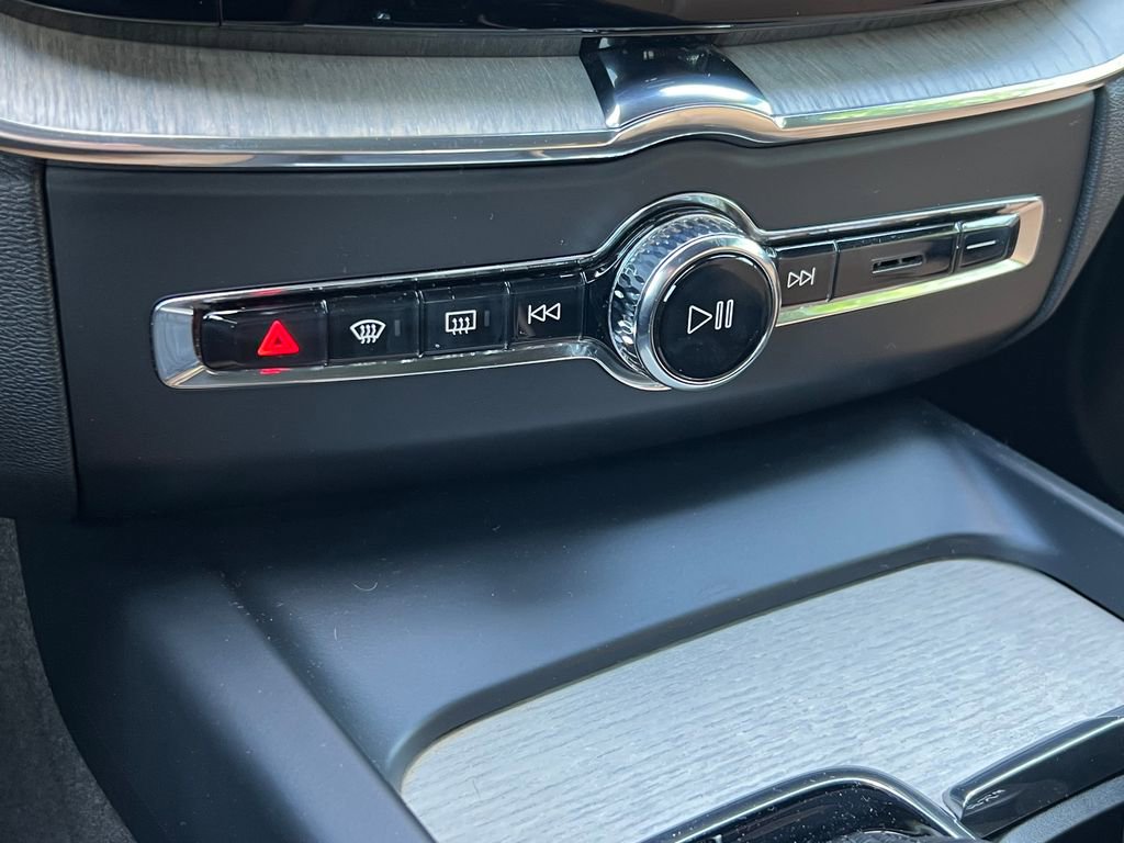 Used 2019 Volvo XC60 T5 Inscription AWD/4WD image 31