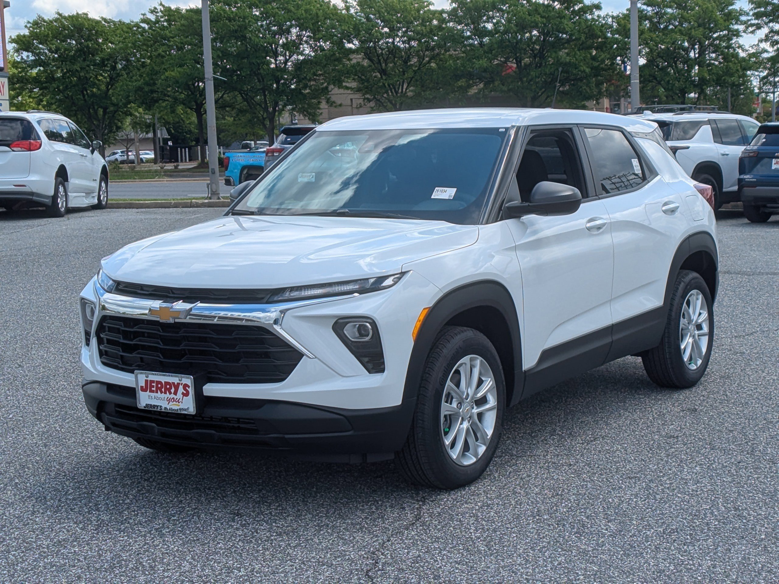 New 2026 Chevrolet TrailBlazer LS w/ LS Convenience Package AWD/4WD image 4
