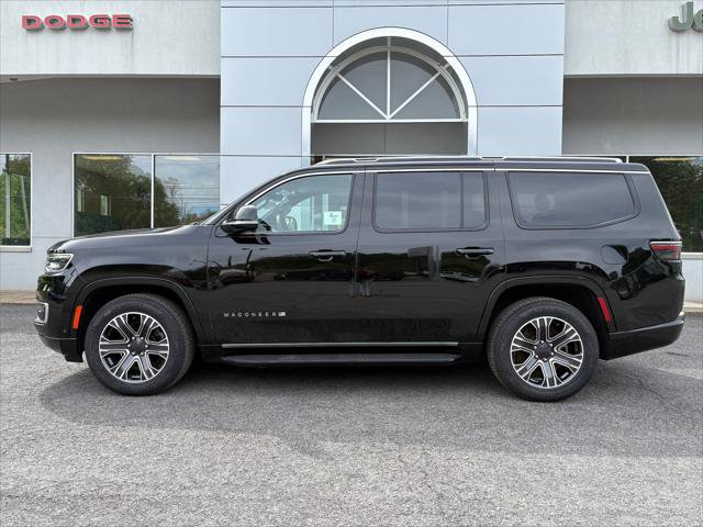 Certified 2024 Jeep Wagoneer Series II w/ Flexible Seating Group AWD/4WD image 2