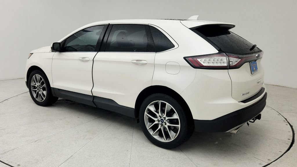 Used 2017 Ford Edge Titanium w/ Equipment Group 301A FWD image 6