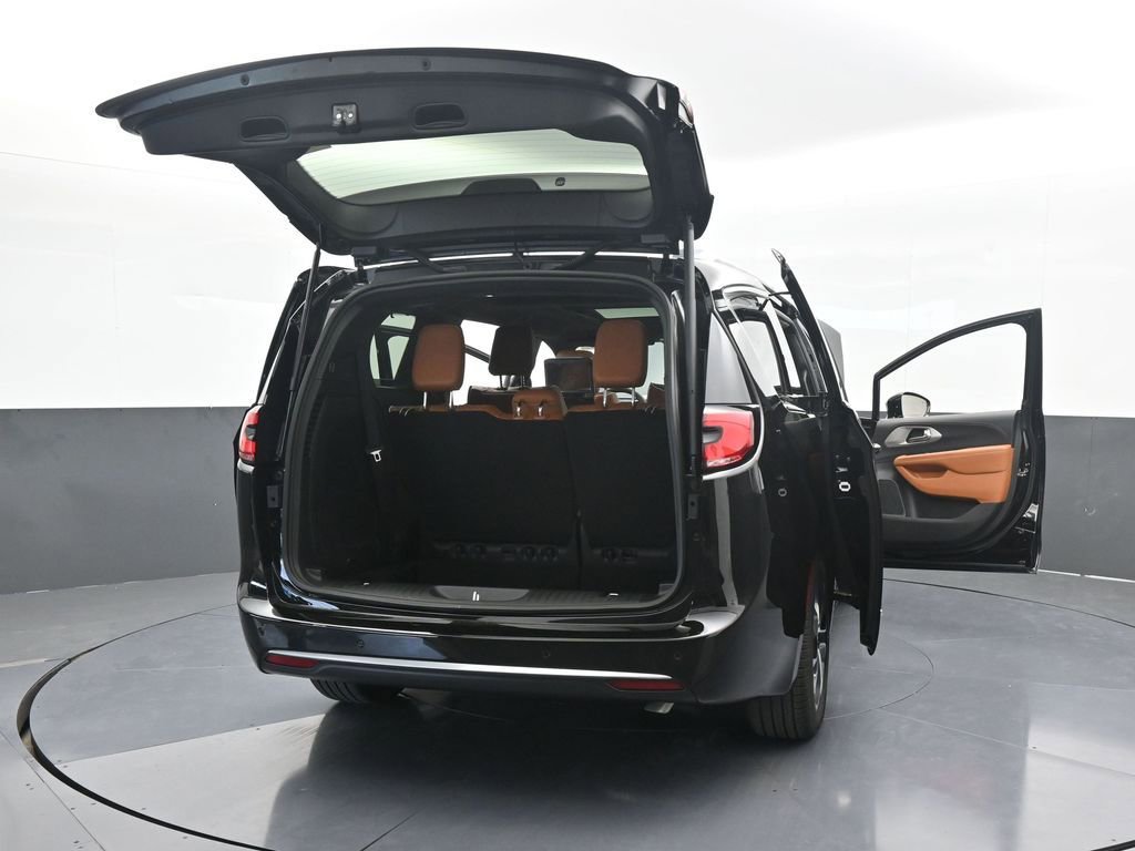 New 2026 Chrysler Pacifica Pinnacle image 81
