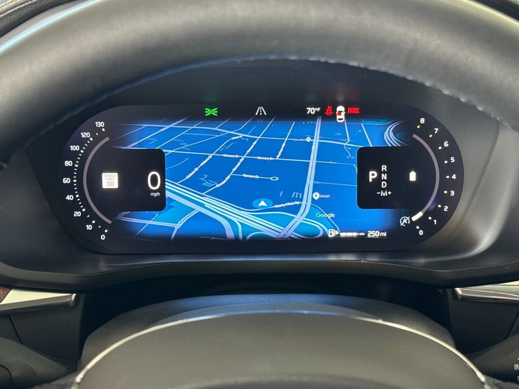 Certified 2023 Volvo XC60 B5 Ultimate AWD/4WD image 24