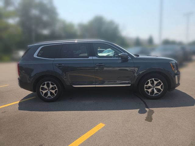 Certified 2021 Kia Telluride EX w/ Towing Package AWD/4WD image 8