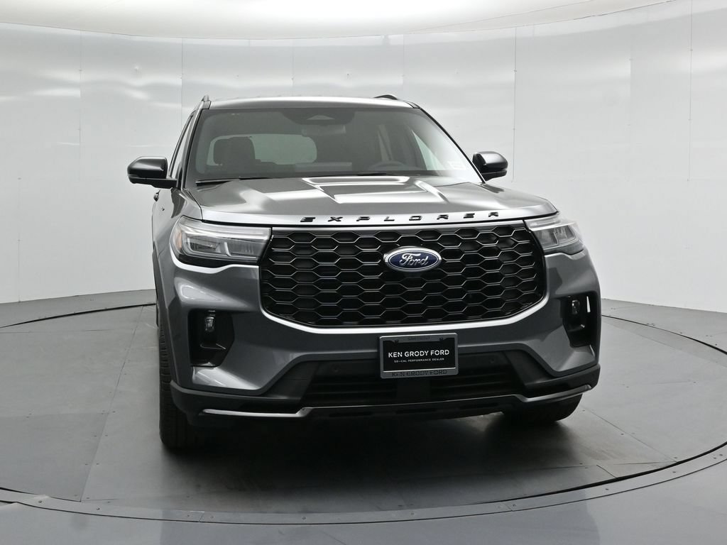 New 2026 Ford Explorer ST-Line w/ ST-Line Street Pack AWD/4WD image 56