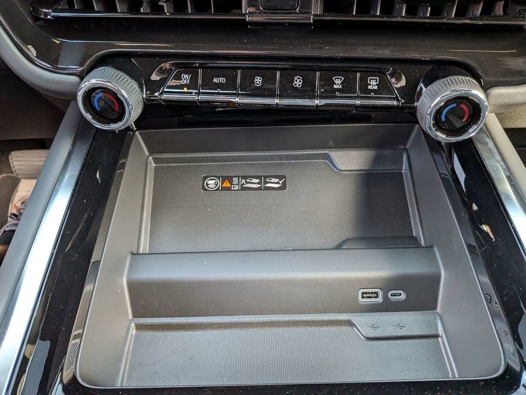 New 2026 Chevrolet Tahoe Premier w/ Sun And Tow Package RWD image 35
