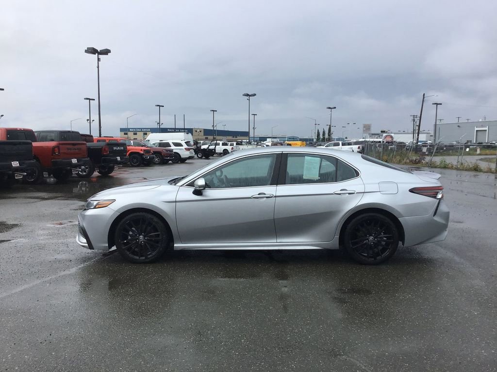 Used 2023 Toyota Camry XSE image 1