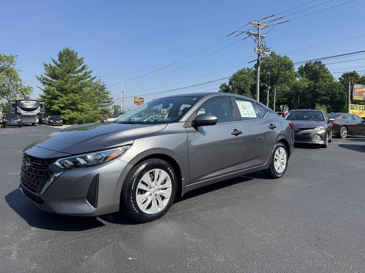 Used 2024 Nissan Sentra S FWD image 2