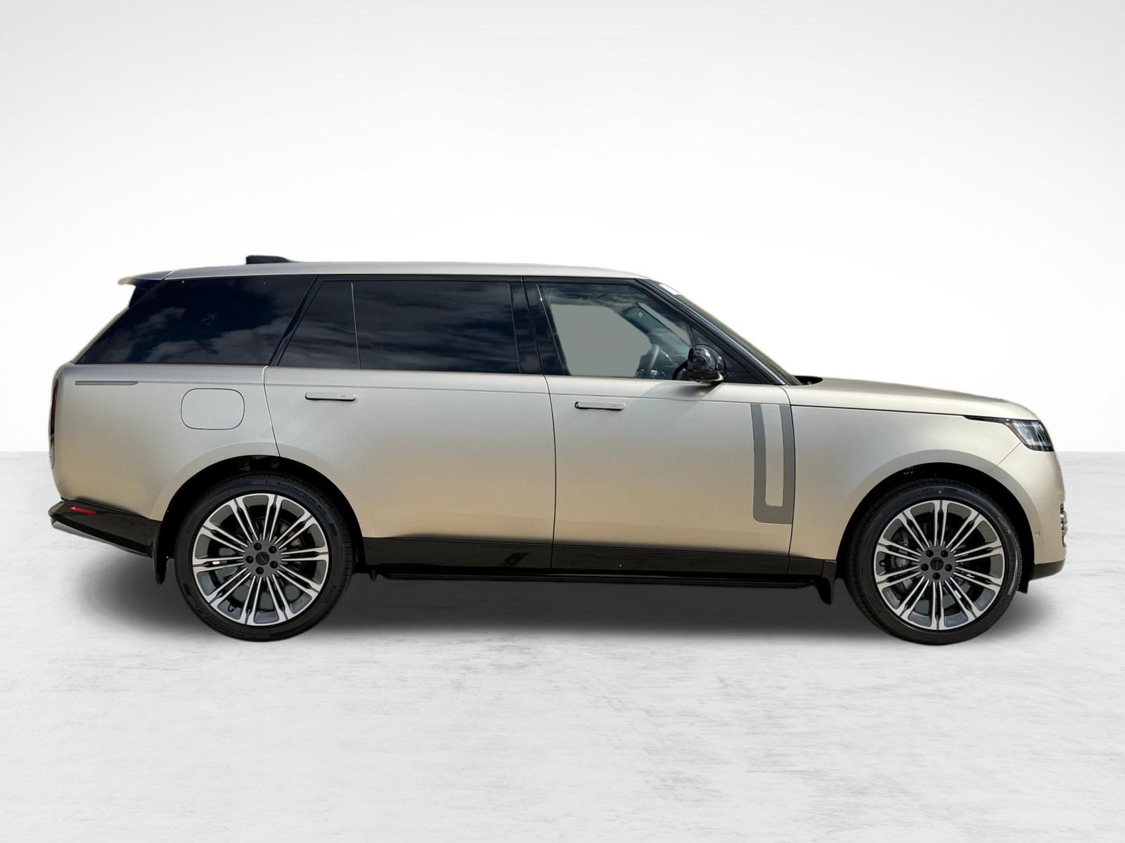 New 2026 Land Rover Range Rover Long Wheelbase SE AWD/4WD image 7