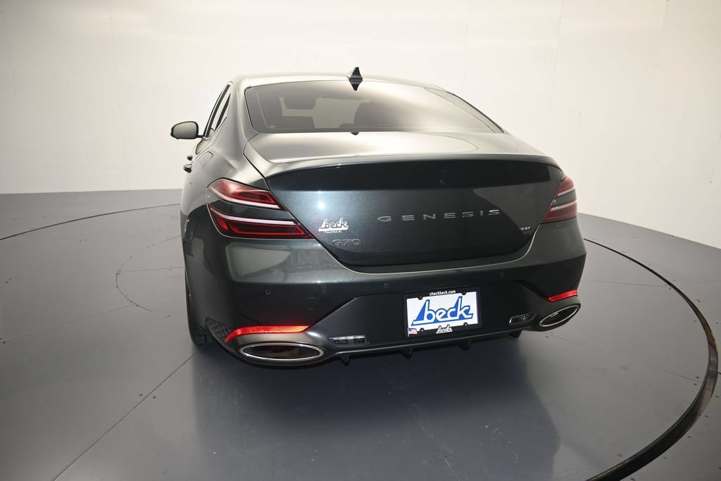 Used 2022 Genesis G70 3.3T RWD image 25