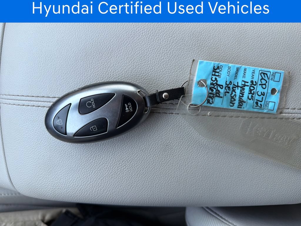 Certified 2025 Hyundai Tucson SEL AWD/4WD image 34
