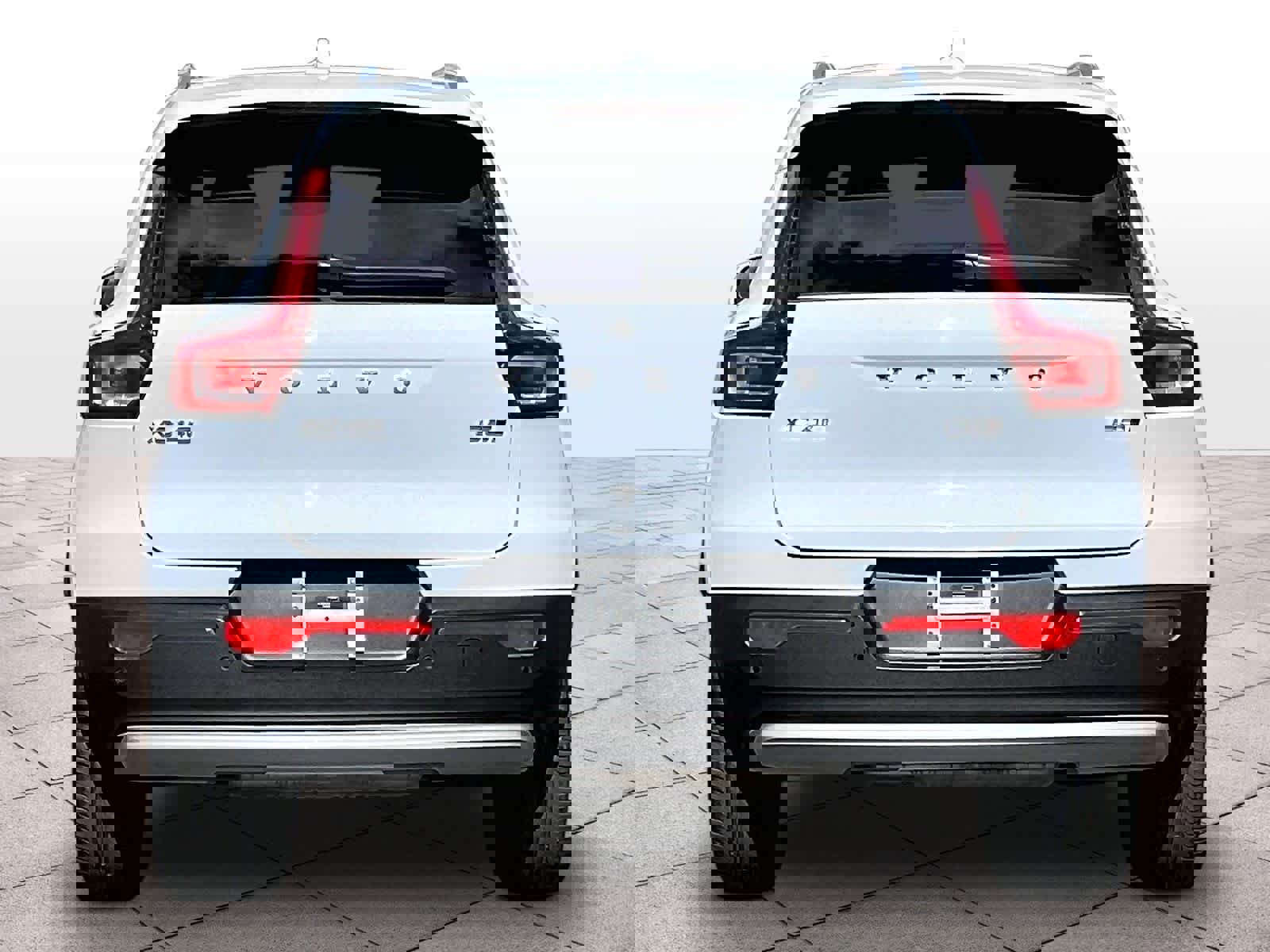 Used 2025 Volvo XC40 B5 Plus image 7