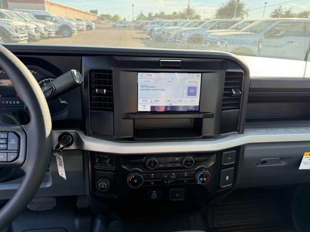 New 2026 Ford F250 XL w/ XL Chrome Package image 18