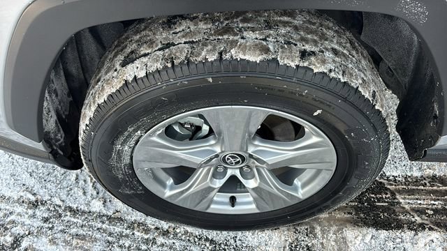 Used 2025 Toyota RAV4 LE image 35