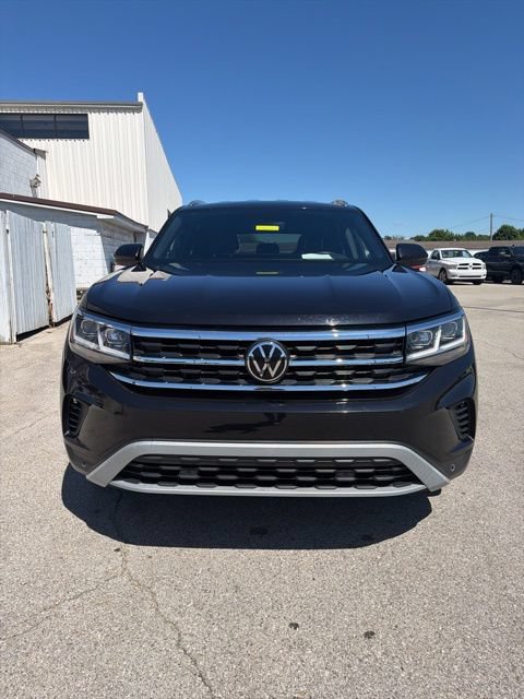 Used 2023 Volkswagen Atlas Cross Sport SE FWD image 9