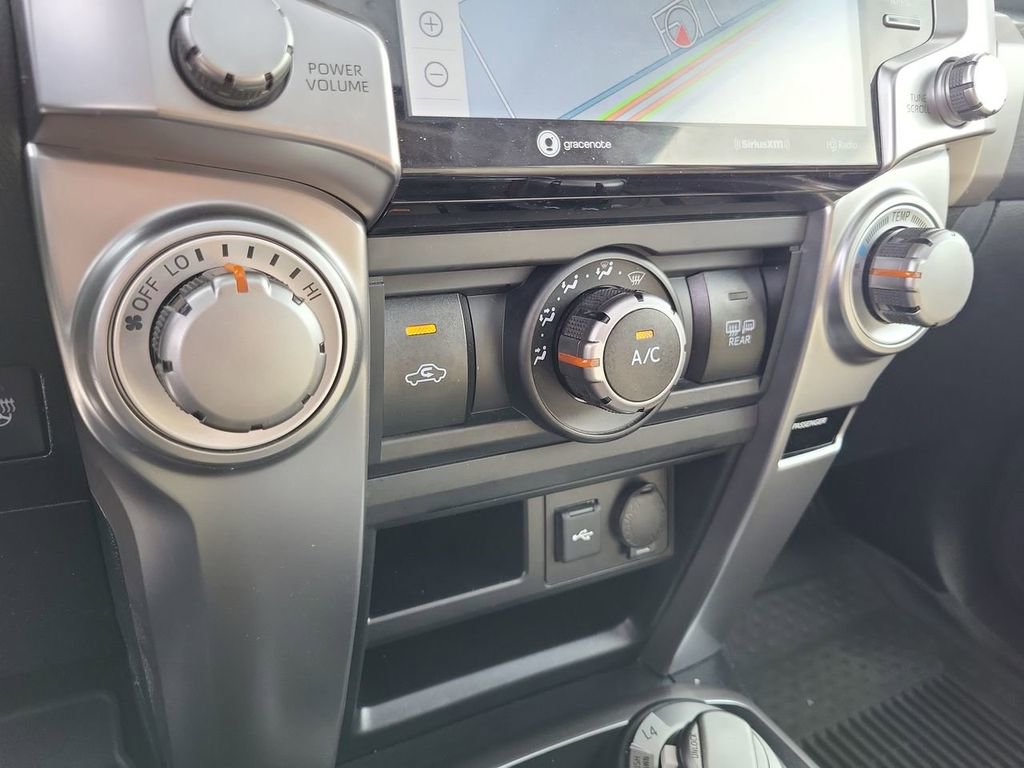 Used 2023 Toyota 4Runner SR5 Premium w/ Moonroof Package AWD/4WD image 17