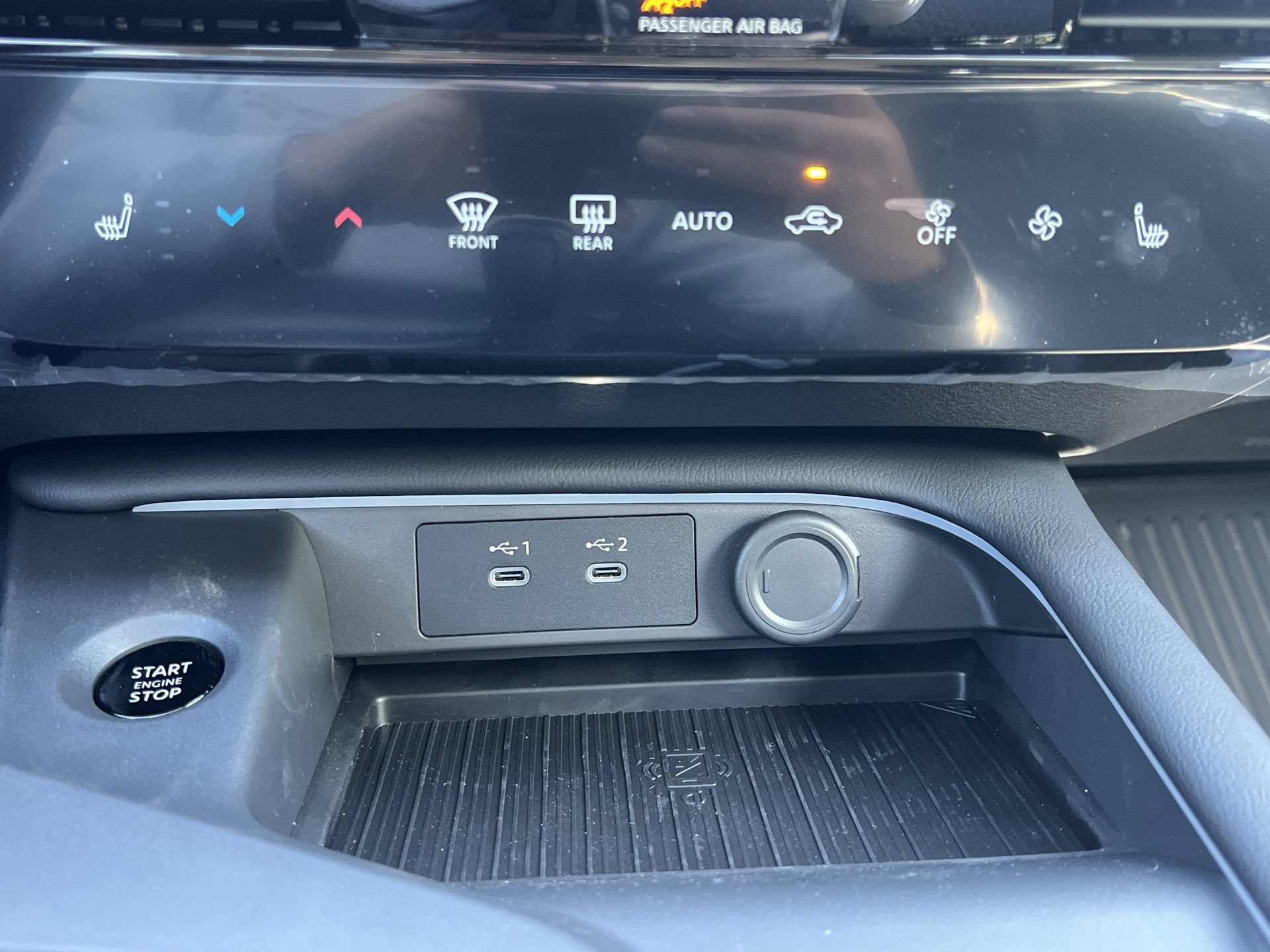 New 2026 Nissan Sentra SV FWD image 7