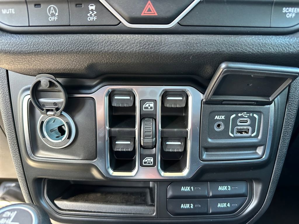 New 2025 Jeep Wrangler Unlimited Sport AWD/4WD image 27