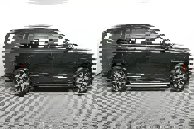 New 2026 Hyundai Ioniq 9 SEL image 3