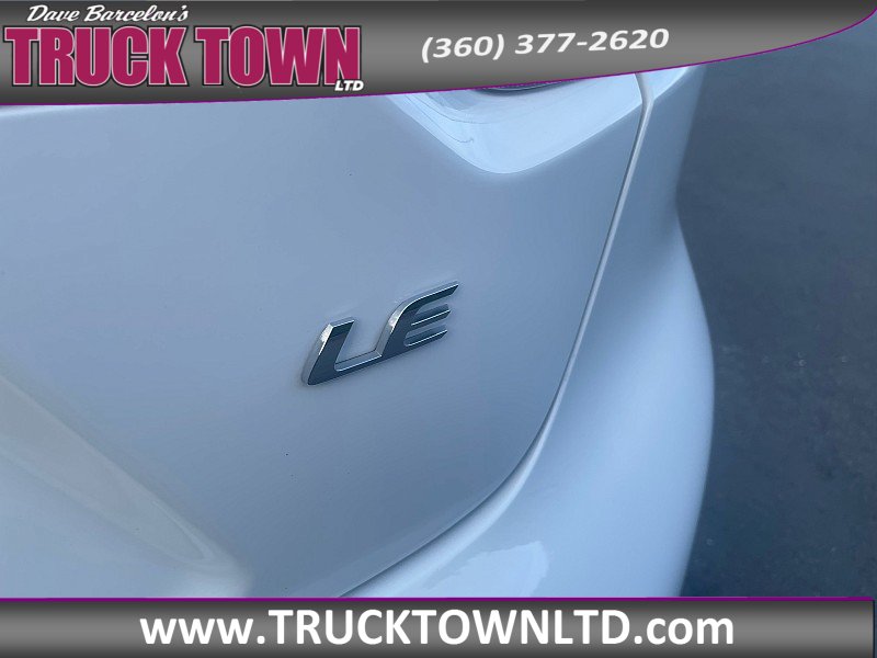 Used 2025 Toyota Corolla LE FWD image 35