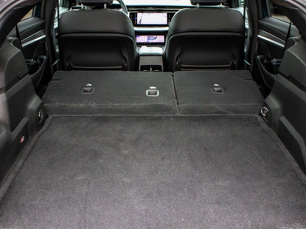 Used 2024 Jeep Wagoneer Launch Edition image 45