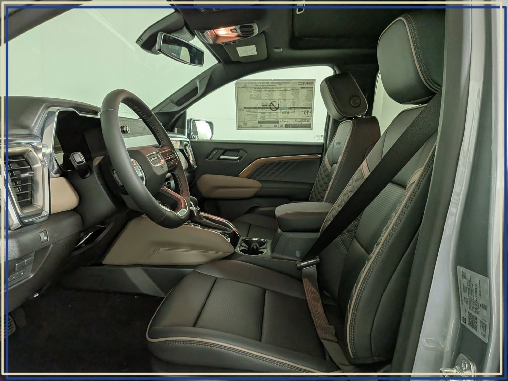 New 2026 GMC Canyon Denali AWD/4WD image 14
