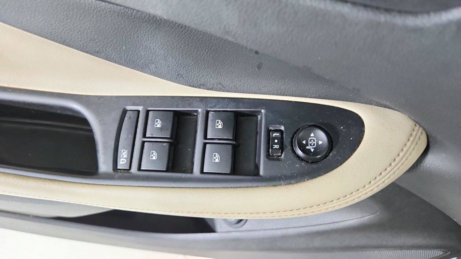 Used 2017 Buick Envision Essence w/ LPO, Hit The Road Package AWD/4WD image 17