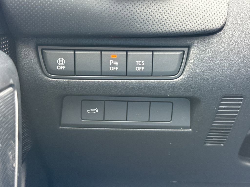 New 2026 MAZDA CX-50 Meridian Edition w/ Weather Package image 32