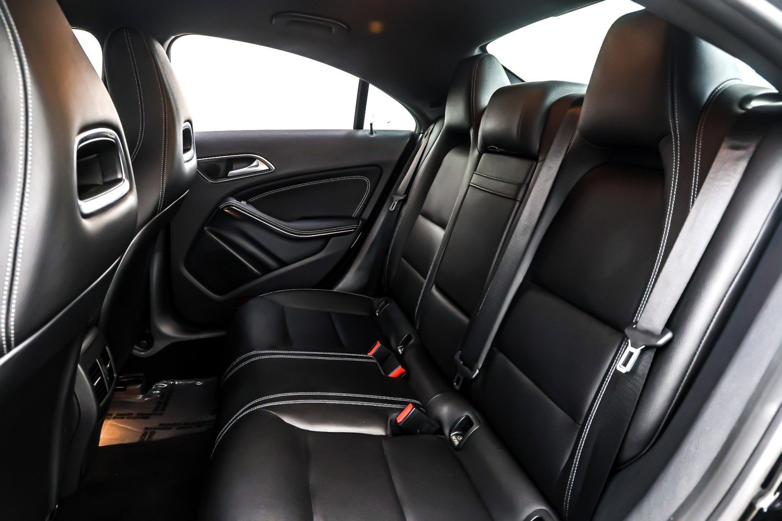 Used 2018 Mercedes-Benz CLA 250 image 8