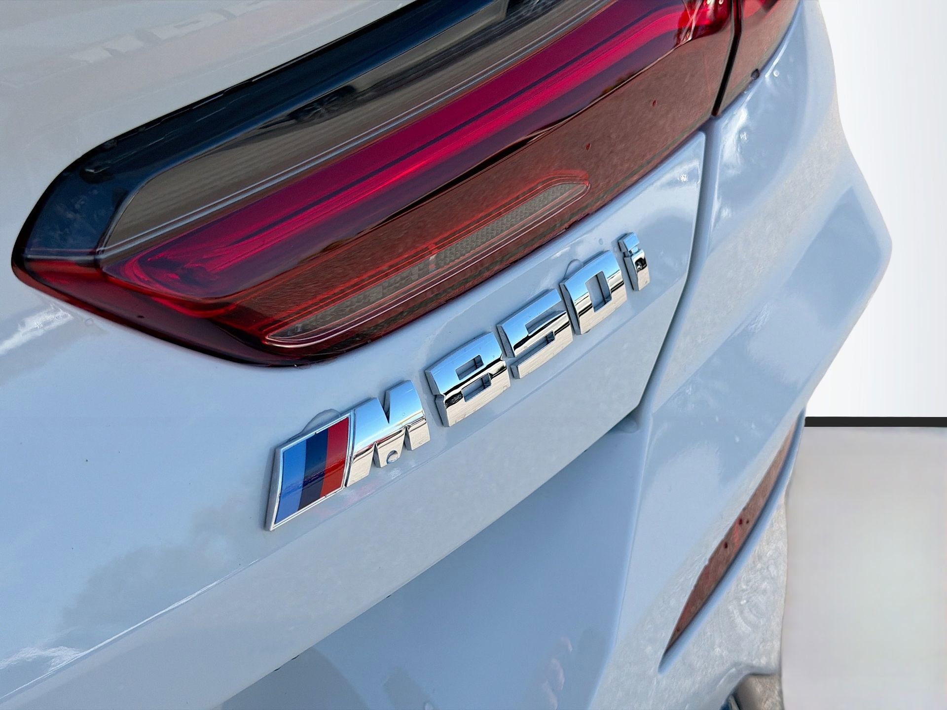 Used 2025 BMW M850i xDrive Convertible image 12