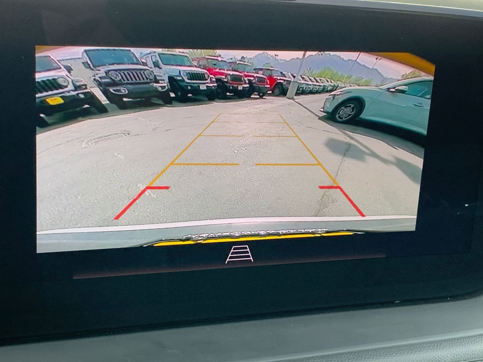 Used 2025 Buick Encore GX Preferred image 22