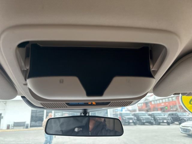 Used 2020 Ford Explorer XLT w/ Comfort Package image 14