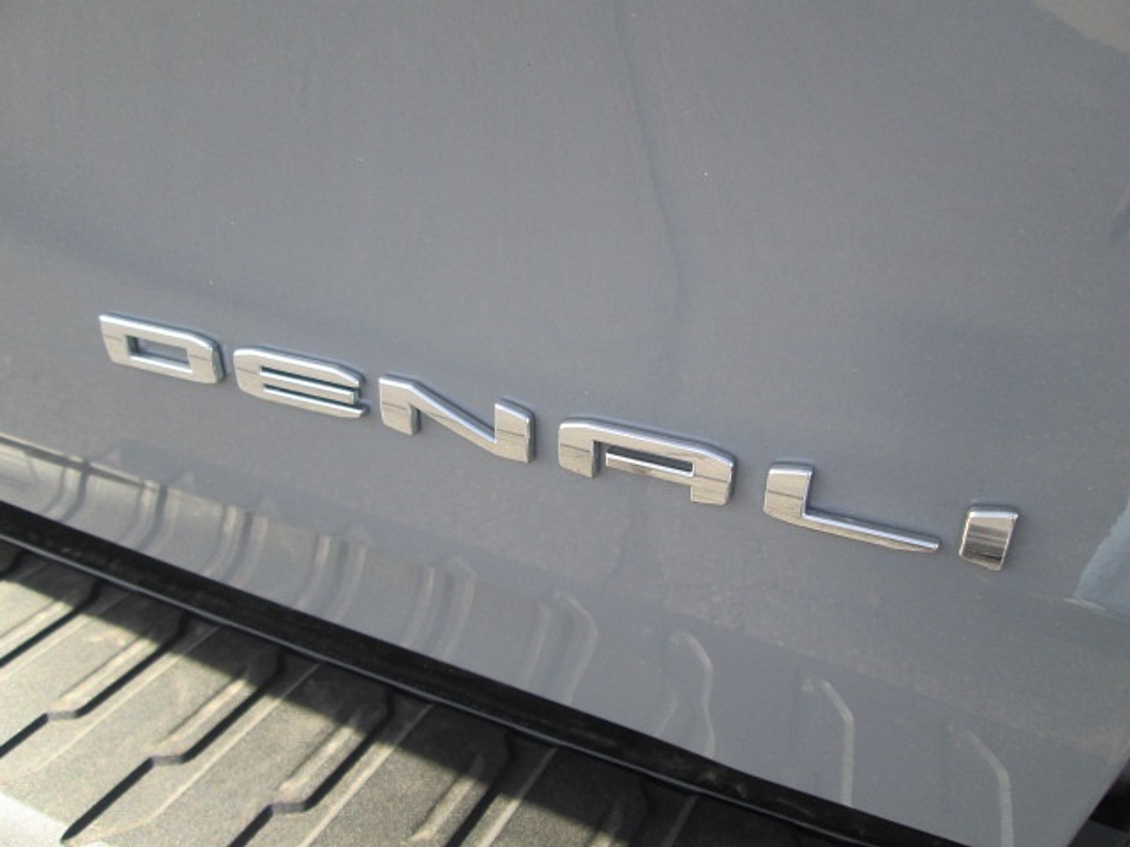 New 2024 GMC Sierra EV Denali AWD/4WD image 6